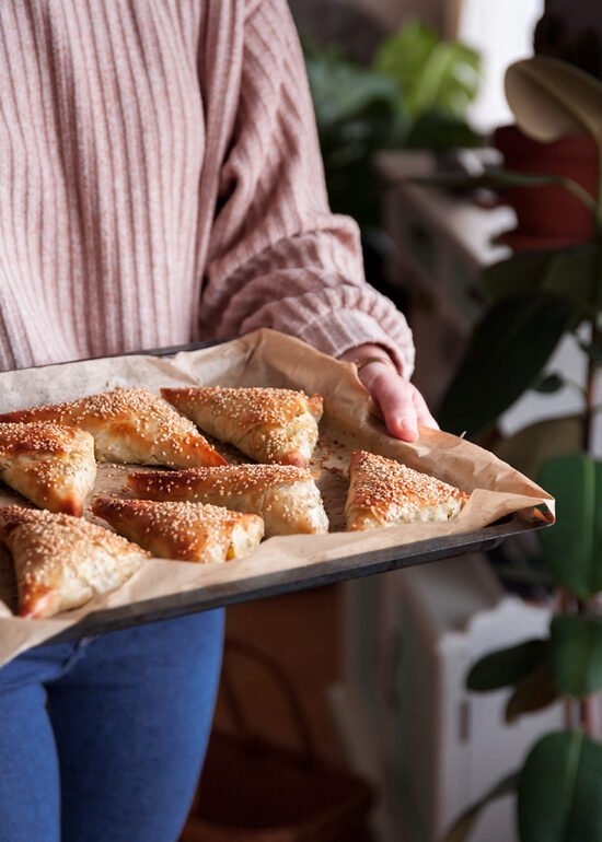 Pečene curry samose na plehu