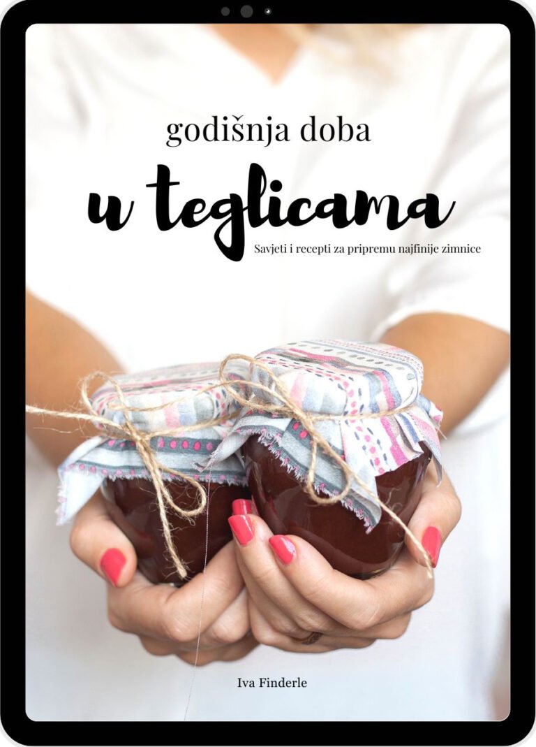 Naslovnica digitalne knjige "Godišnja doba u teglicama" na tabletu