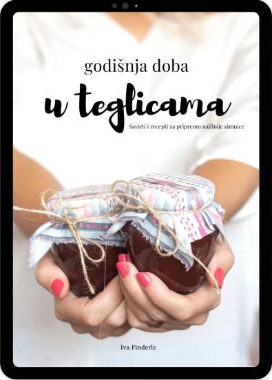 Naslovnica digitalne knjige "Godišnja doba u teglicama" na tabletu